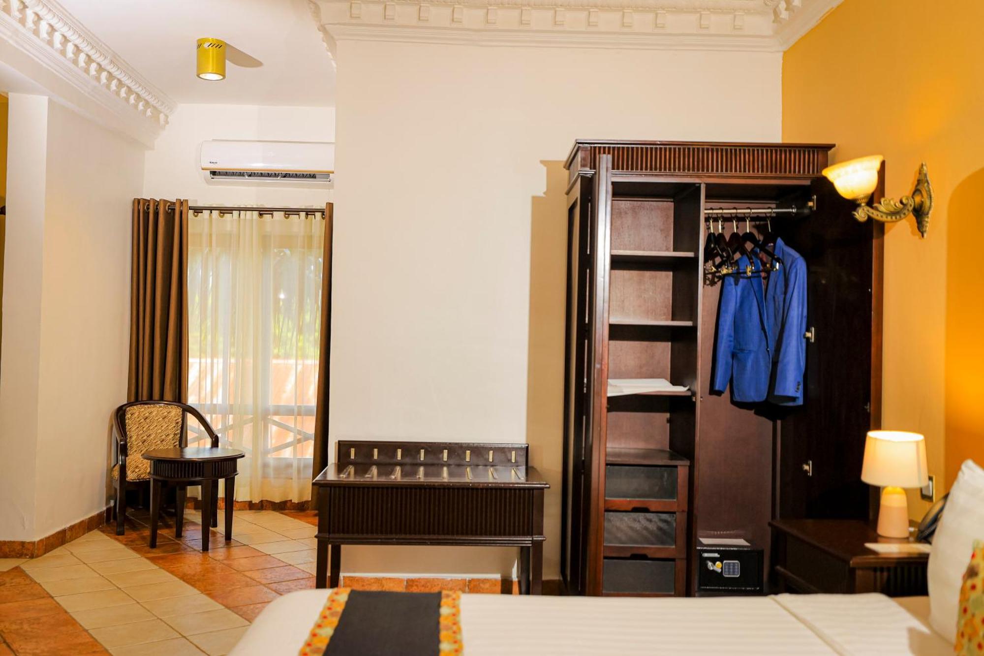 Colosseum Boutique Hotel & Spa Дар-ес-Салам Екстер'єр фото