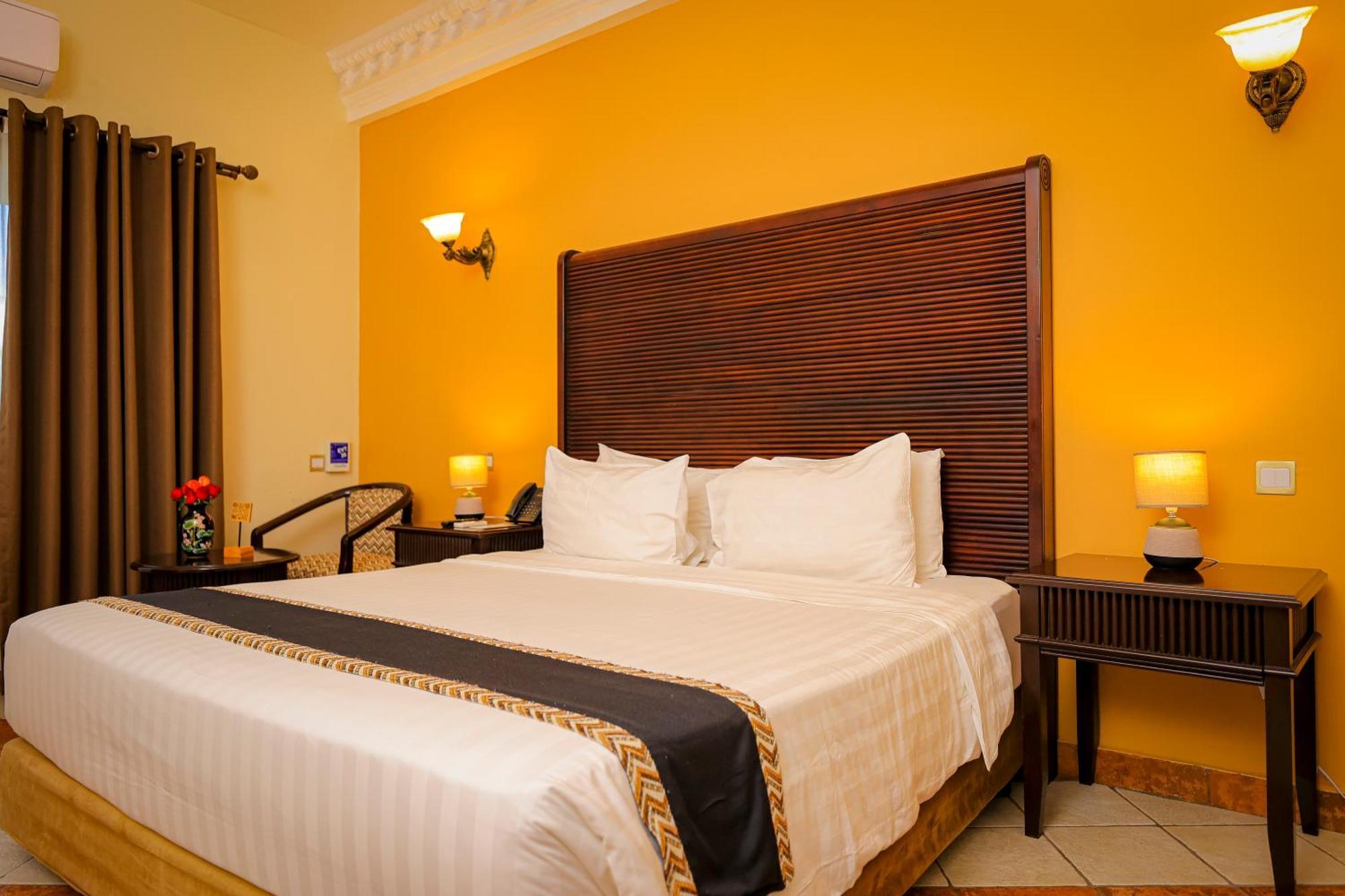 Colosseum Boutique Hotel & Spa Дар-ес-Салам Екстер'єр фото